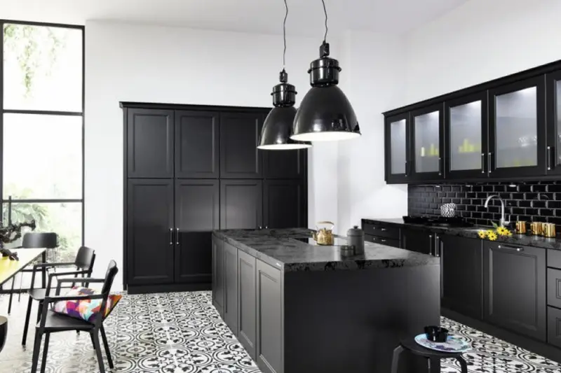 Another view of this kitchen