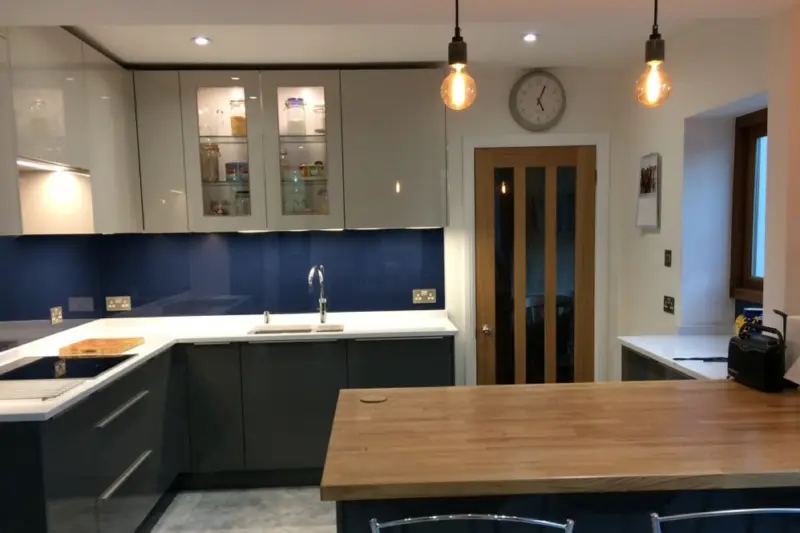 Another view of this kitchen